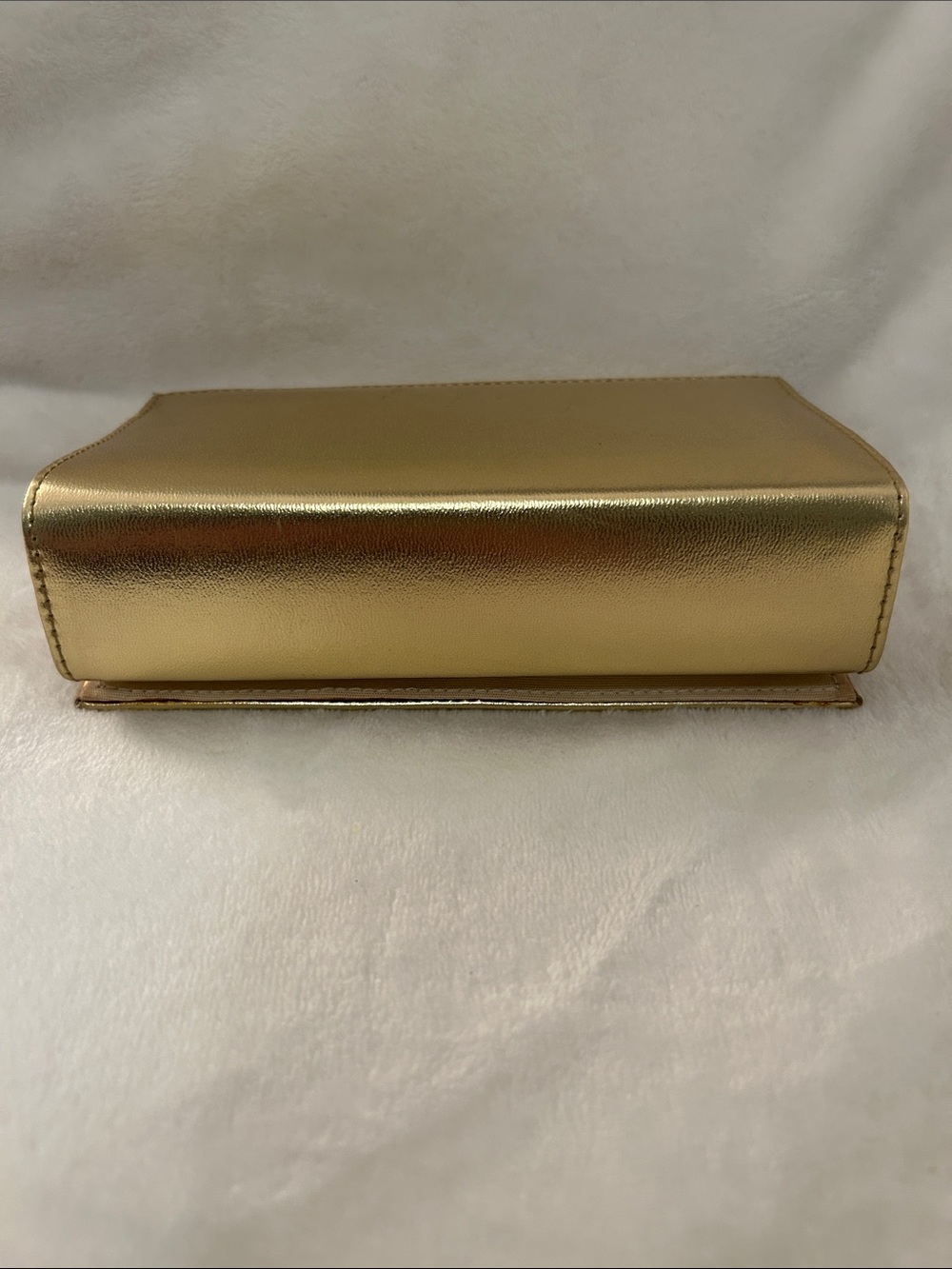 Vintage Metallic Gold Wave-Accent Evening Clutch w/ crossbody strap - Picture 7 of 7
